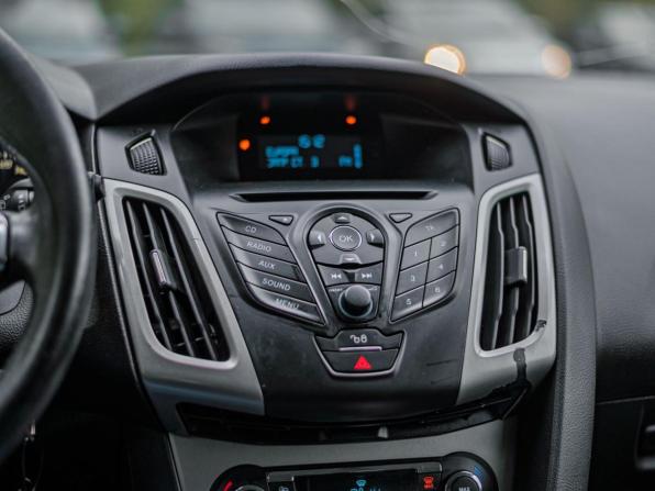 Ford Focus III с пробегом 2013 года, цена 550 000 рублей, 208510 км, седан, Автокод Объявления