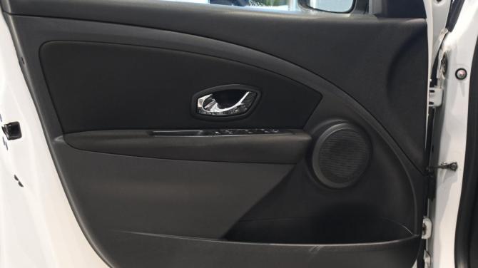 Renault Fluence I с пробегом 2013 года, цена 695 000 рублей, 220246 км, седан, Автокод Объявления