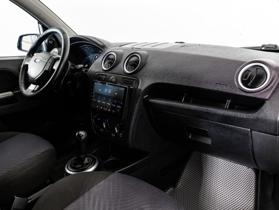 Ford Fusion I Рестайлинг Санкт-Петербург  - изображение 9