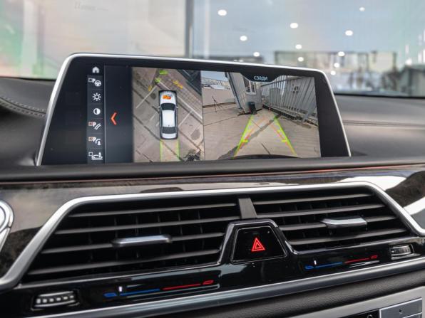 BMW 7 серии VI (G11/G12) с пробегом 2018 года, цена 5 690 000 рублей, 28568 км, седан, Автокод Объявления