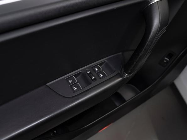 Volkswagen Touareg II Рестайлинг с пробегом 2016 года, цена 3 070 000 рублей, 177111 км, внедорожник, Автокод Объявления