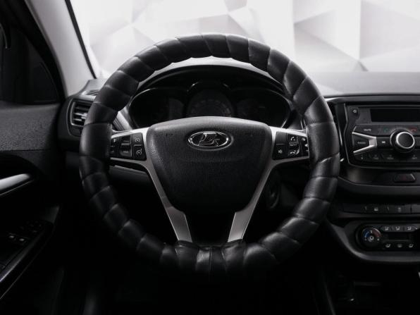 Lada (ВАЗ) Vesta I с пробегом 2018 года, цена 870 000 рублей, 135000 км, седан, Автокод Объявления