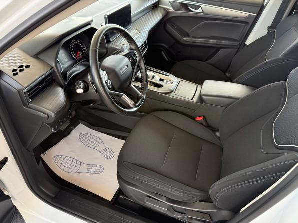 Haval Jolion I с пробегом 2021 года, цена 1 390 000 рублей, 76000 км, внедорожник, Автокод Объявления