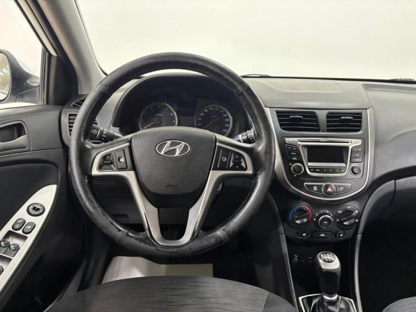 Hyundai Solaris I Рестайлинг с пробегом 2014 года, цена 1 130 000 рублей, 57733 км, седан, Автокод Объявления