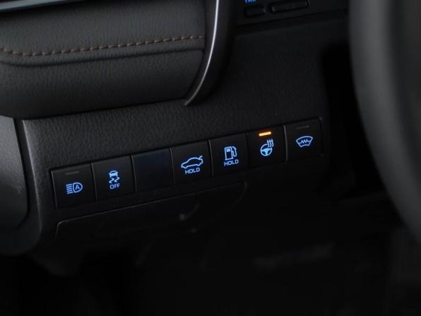 Toyota Camry VIII (XV70) с пробегом 2019 года, цена 2 598 444 рубля, 131242 км, седан, Автокод Объявления