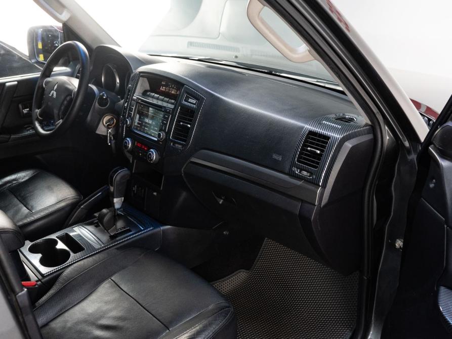 Mitsubishi Pajero IV Рестайлинг 1 Тюмень  - изображение 15