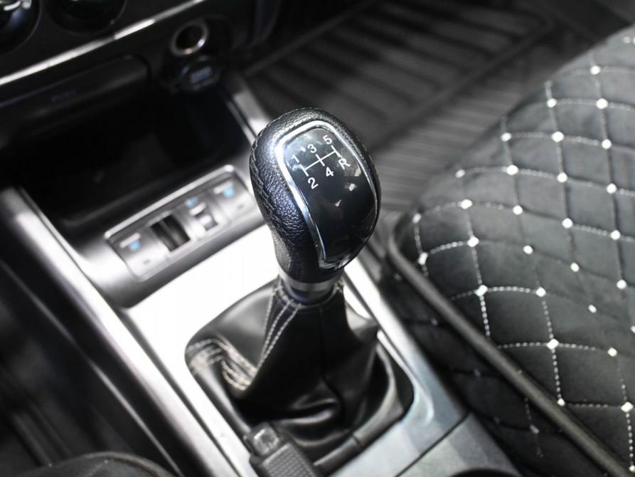 Hyundai Elantra III (XD2) Рестайлинг Ростов-на-Дону  - изображение 18