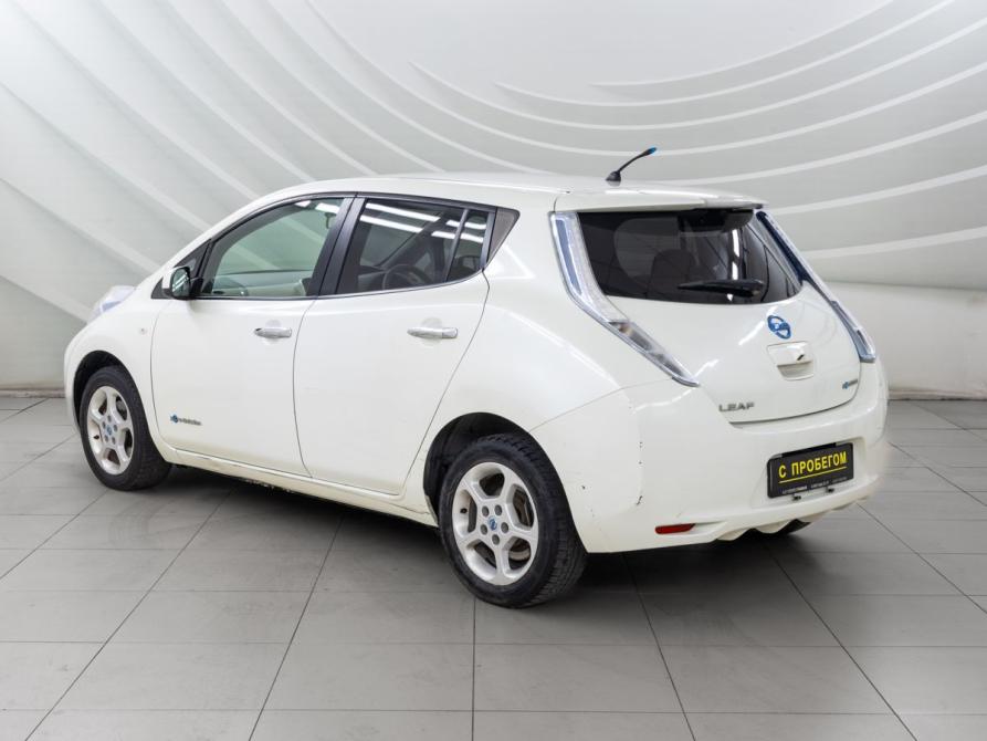 Nissan Leaf I (ZE0/AZE0) Волгоград  - изображение 5