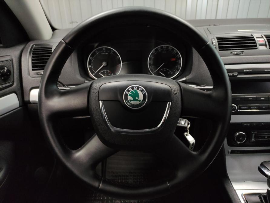 Skoda Octavia II (A5) Рестайлинг Пермь  - изображение 7