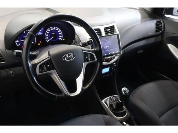 Hyundai Solaris I с пробегом 2012 года, цена 673 000 рублей, 161073 км, седан, Автокод Объявления