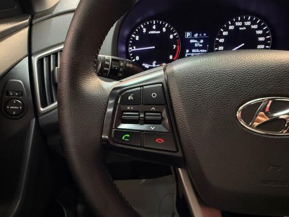 Hyundai Creta I Рестайлинг с пробегом 2021 года, цена 2 120 000 рублей, 128900 км, внедорожник, Автокод Объявления