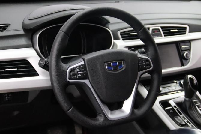Geely Atlas I с пробегом 2018 года, цена 1 355 550 рублей, 156737 км, внедорожник, Автокод Объявления