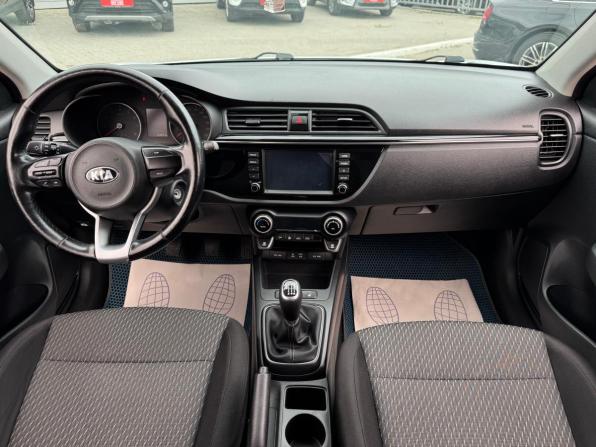 Kia Rio IV с пробегом 2018 года, цена 1 380 000 рублей, 134000 км, хэтчбек, Автокод Объявления