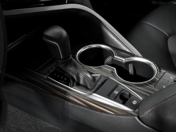 Toyota Camry VIII (XV70) с пробегом 2019 года, цена 2 437 000 рублей, 161759 км, седан, Автокод Объявления