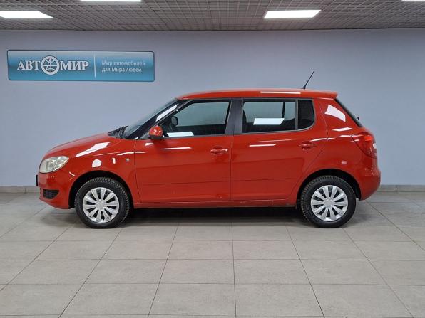 Skoda Fabia II Рестайлинг с пробегом 2013 года, цена 399 000 рублей, 219336 км, хэтчбек, Автокод Объявления