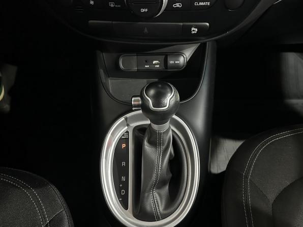 Kia Soul II Рестайлинг с пробегом 2019 года, цена 1 635 000 рублей, 23981 км, хэтчбек, Автокод Объявления