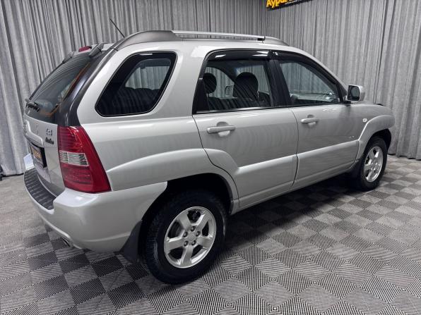 Kia Sportage II с пробегом 2008 года, цена 750 000 рублей, 313424 км, внедорожник, Автокод Объявления