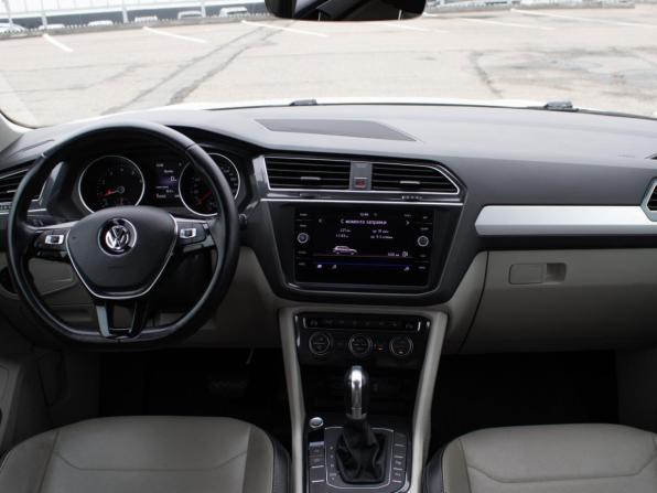Volkswagen Tiguan II с пробегом 2017 года, цена 2 050 000 рублей, 102000 км, внедорожник, Автокод Объявления