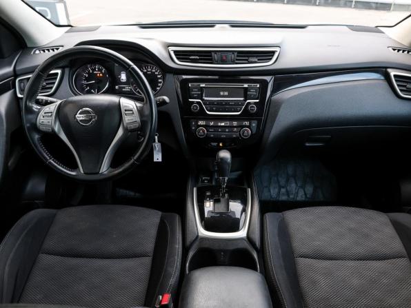 Nissan Qashqai II с пробегом 2017 года, цена 1 559 000 рублей, 145355 км, внедорожник, Автокод Объявления