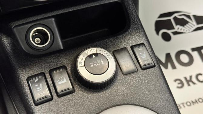 Nissan X-Trail II Рестайлинг с пробегом 2012 года, цена 1 165 000 рублей, 277917 км, внедорожник, Автокод Объявления