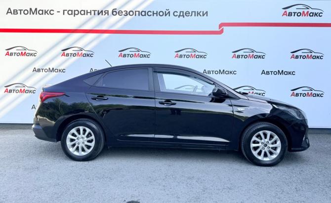 Hyundai Solaris II Рестайлинг с пробегом 2021 года, цена 1 360 000 рублей, 95018 км, седан, Автокод Объявления