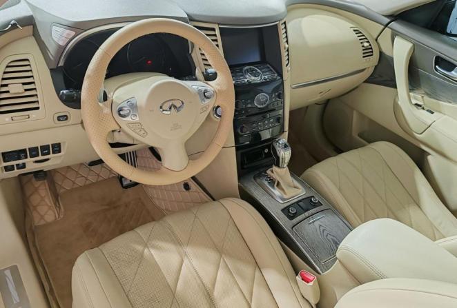 Infiniti FX II (S51) Рестайлинг с пробегом 2013 года, цена 1 690 000 рублей, 169093 км, внедорожник, Автокод Объявления