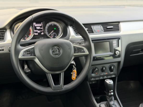 Skoda Rapid I с пробегом 2016 года, цена 1 070 000 рублей, 190538 км, лифтбек, Автокод Объявления