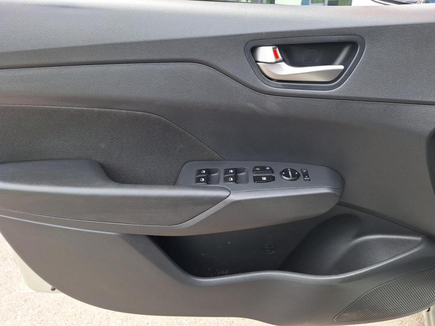 Hyundai Solaris II Азнакаево  - изображение 13