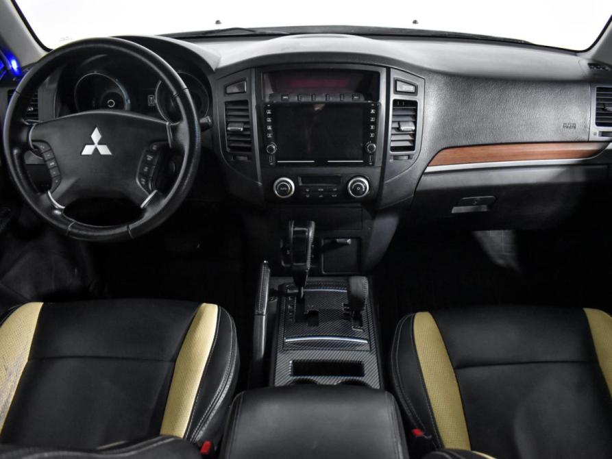 Mitsubishi Pajero IV Санкт-Петербург  - изображение 14