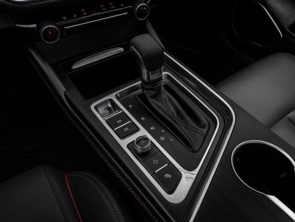 Omoda S5 с пробегом 2023 года, цена 1 599 000 рублей, 38753 км, седан, Автокод Объявления
