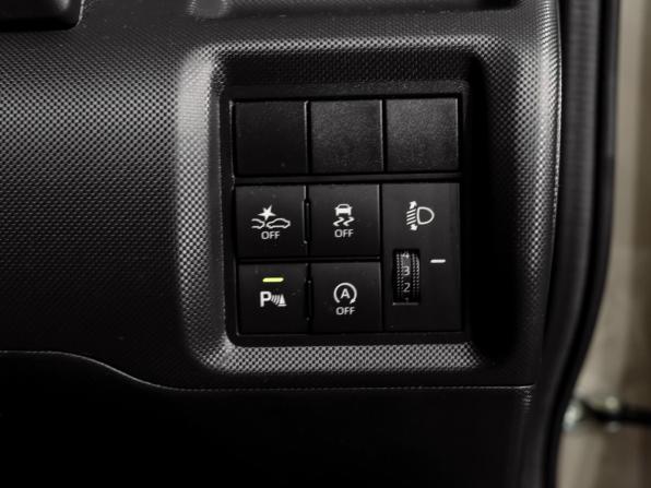 Toyota Raize I с пробегом 2021 года, цена 1 780 000 рублей, 25899 км, внедорожник, Автокод Объявления