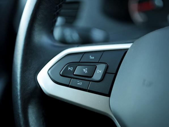 Volkswagen Polo VI с пробегом 2021 года, цена 1 899 000 рублей, 52360 км, лифтбек, Автокод Объявления