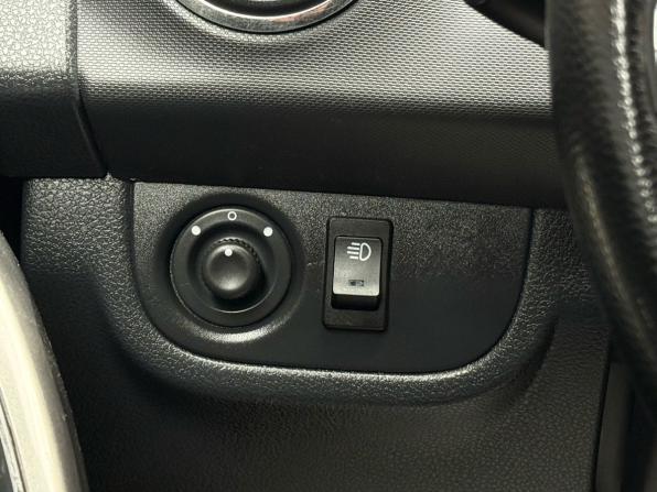 Renault Logan II с пробегом 2015 года, цена 799 000 рублей, 148000 км, седан, Автокод Объявления