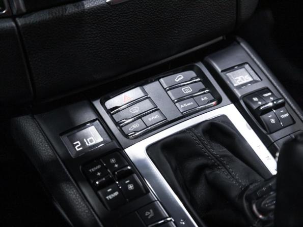 Porsche Macan I с пробегом 2017 года, цена 3 399 700 рублей, 141282 км, внедорожник, Автокод Объявления