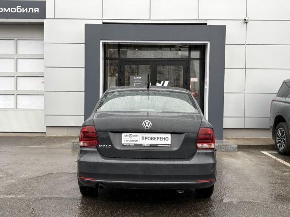 Volkswagen Polo V Рестайлинг с пробегом 2016 года, цена 1 049 000 рублей, 151718 км, седан, Автокод Объявления