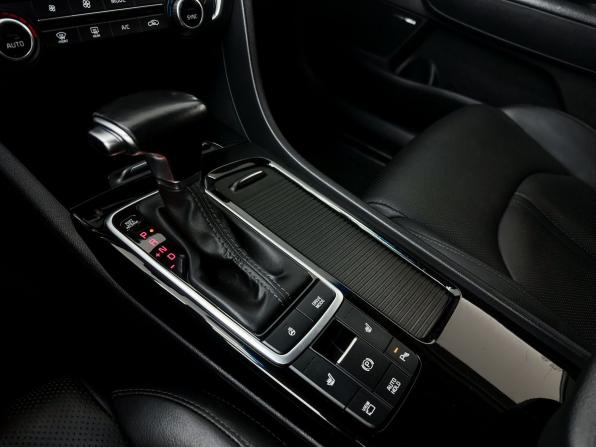 Kia Optima IV Рестайлинг с пробегом 2019 года, цена 1 949 999 рублей, 169000 км, седан, Автокод Объявления