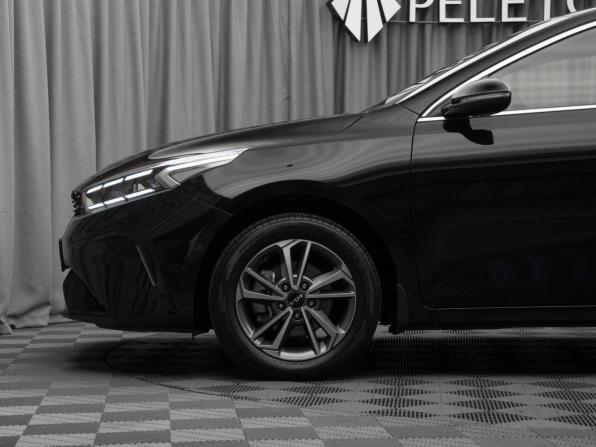 Kia Cerato IV Рестайлинг с пробегом 2022 года, цена 2 490 000 рублей, 41427 км, седан, Автокод Объявления