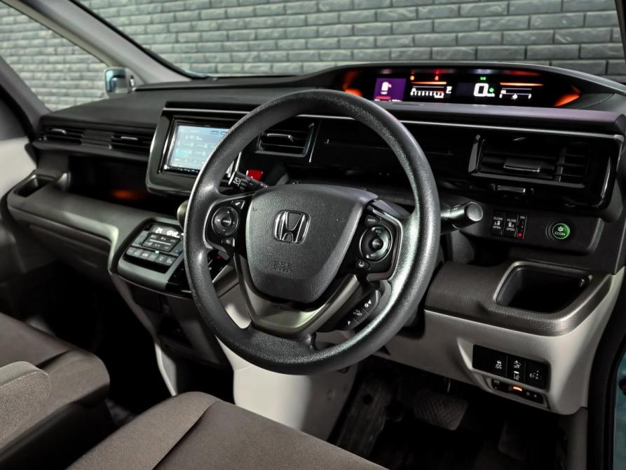 Honda Stepwgn V Рестайлинг Екатеринбург  - изображение 11