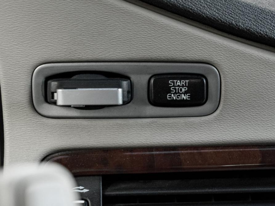 Volvo XC70 II Екатеринбург  - изображение 27