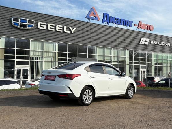 Hyundai Solaris II Рестайлинг с пробегом 2020 года, цена 1 318 000 рублей, 106812 км, седан, Автокод Объявления