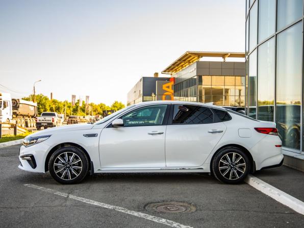 Kia Optima IV Рестайлинг с пробегом 2019 года, цена 2 038 000 рублей, 159702 км, седан, Автокод Объявления