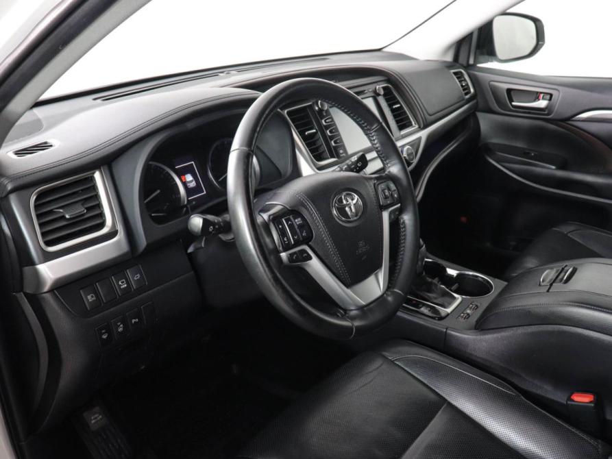 Toyota Highlander III (XU50) Рестайлинг Химки  - изображение 10