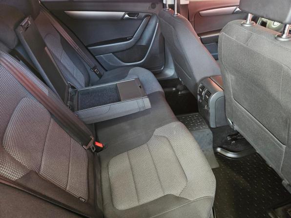 Volkswagen Passat B7 с пробегом 2014 года, цена 1 299 000 рублей, 141140 км, седан, Автокод Объявления