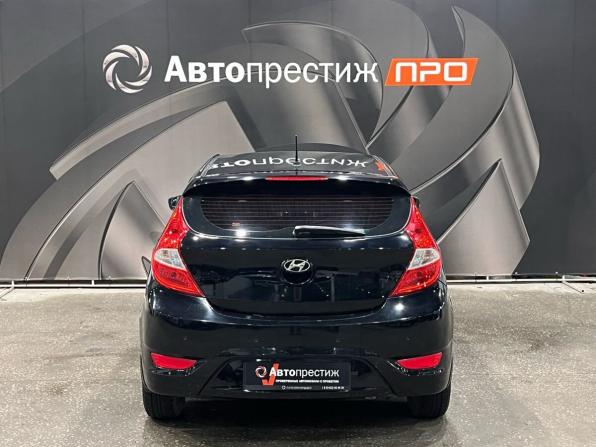 Hyundai Solaris I с пробегом 2011 года, цена 595 000 рублей, 171918 км, хэтчбек, Автокод Объявления