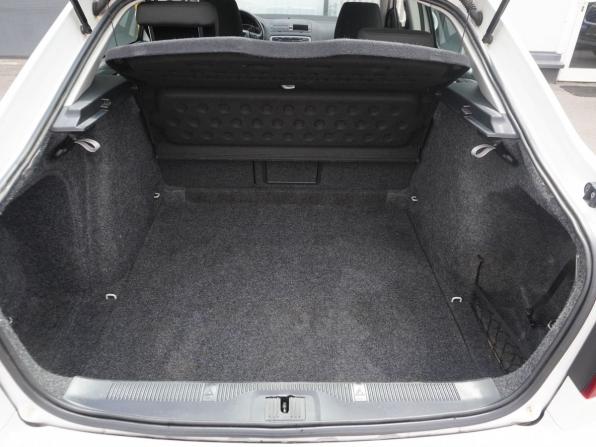 Skoda Octavia II (A5) Рестайлинг с пробегом 2012 года, цена 758 000 рублей, 317636 км, лифтбек, Автокод Объявления