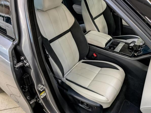 Land Rover Range Rover Velar I с пробегом 2022 года, цена 5 555 000 рублей, 82300 км, внедорожник, Автокод Объявления