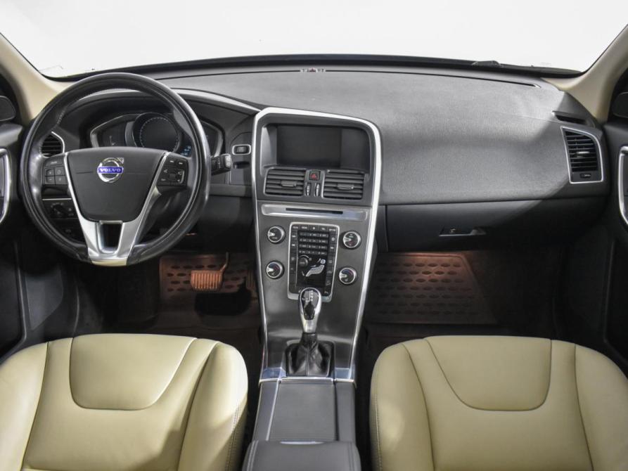 Volvo XC60 I Рестайлинг Санкт-Петербург  - изображение 15