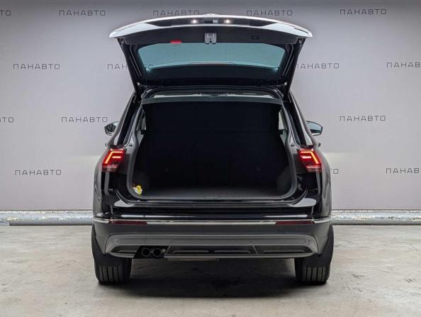 Volkswagen Tiguan II с пробегом 2018 года, цена 2 647 000 рублей, 91394 км, внедорожник, Автокод Объявления