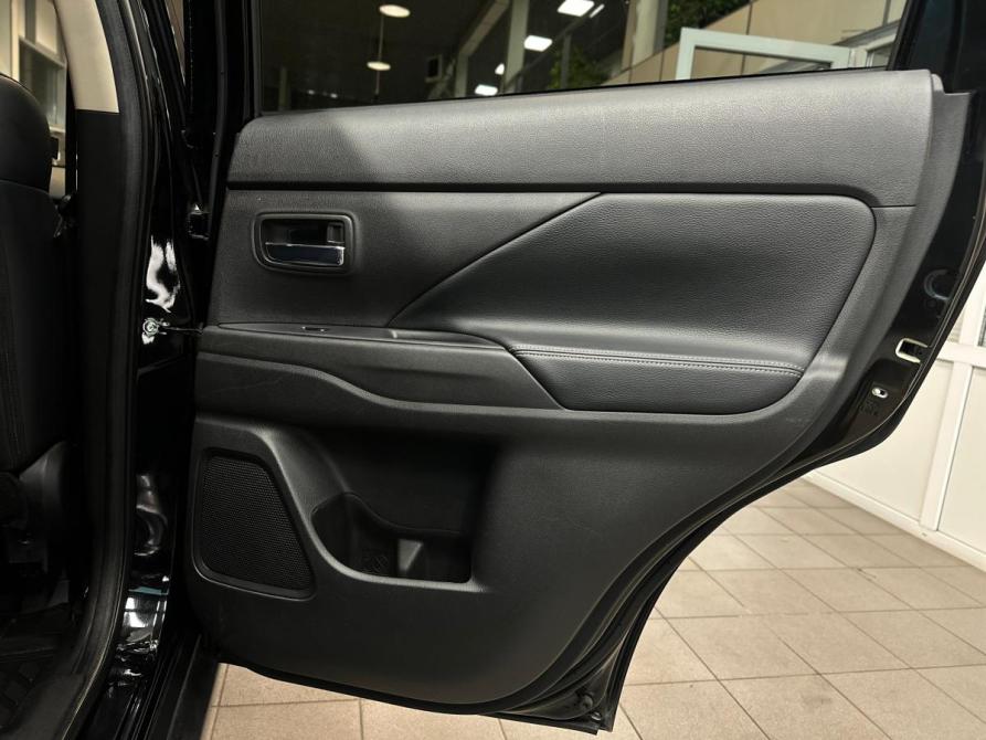 Mitsubishi Outlander III Рестайлинг 3 Санкт-Петербург  - изображение 34