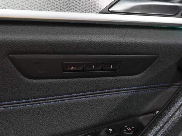 BMW 5 серии VII (G30/G31/G38) с пробегом 2019 года, цена 3 899 000 рублей, 98288 км, седан, Автокод Объявления